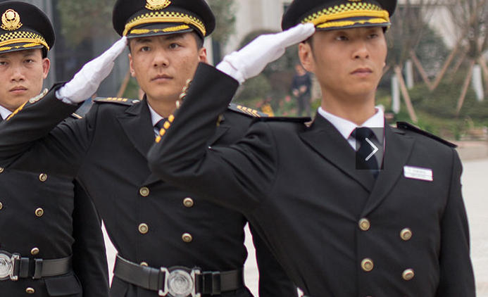 銀行保安日常需承擔(dān)哪些核心職責(zé)？需具備哪些能力？